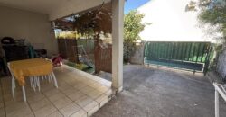 À vendre une maison mitoyenne T3 de 71 m2 située dans une résidence calme et sécurisée à Saint Louis Réunion