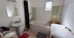 À vendre une maison mitoyenne T3 de 71 m2 située dans une résidence calme et sécurisée à Saint Louis Réunion