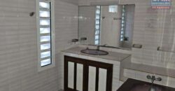 À louer le bas d’une maison T3 de 95 m² situé en plein centre-ville de Sainte-Marie Réunion