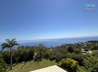 À vendre charmante de caractère avec vue océan à La Vigie, La Montagne Réunion