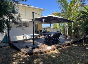 En vente charmante villa T4 de 98 m2 sur un terrain de 423 m2 avec vue mer et montagne située à La Rivière Saint Louis Réunion