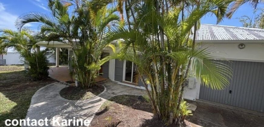 En vente une grande villa T5/6 de 140m2 sur un terrain de 523m2 à La Montagne Saint Denis Réunion