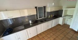En vente une grande villa T5/6 de 140m2 sur un terrain de 523m2 à La Montagne Saint Denis Réunion