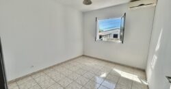 À louer bas de maison F3 avec grand balcon offrant vue montagne à Sainte Marie Réunion