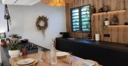 À vendre une belle villa de standing T5 de 98 m2 avec piscine située à La Rivière Saint-Louis Réunion