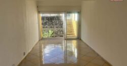 OFIM Sud spacieuse villa T5/6 mitoyenne de 128.88 m2 avec garage située au bas des Avirons Réunion en location
