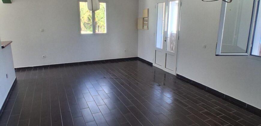 OFIM met en location un appartement F3 de 76 m² à L’Éperon, Saint-Gilles-les-Hauts Réunion