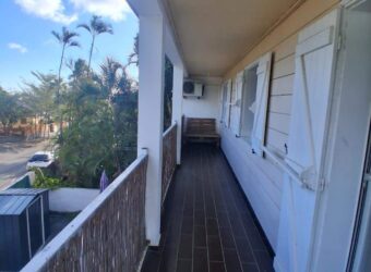 OFIM met en location un appartement F3 de 76 m² à L’Éperon, Saint-Gilles-les-Hauts Réunion
