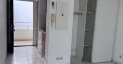 À louer un studio de 19 m2 situé dans la résidence Saint-Exupéry à Sainte Clotilde Réunion