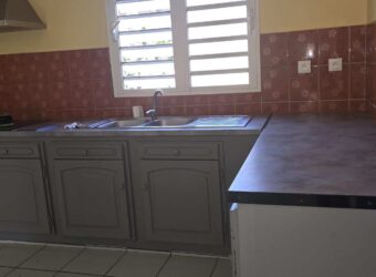 À louer un appartement T4 de 65m2 proche des commerces à Saint André Réunion